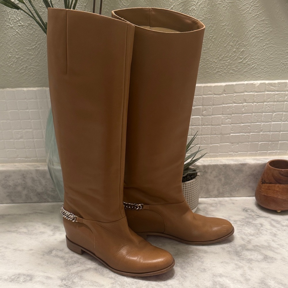 Louboutin cate chain riding boot 40.5